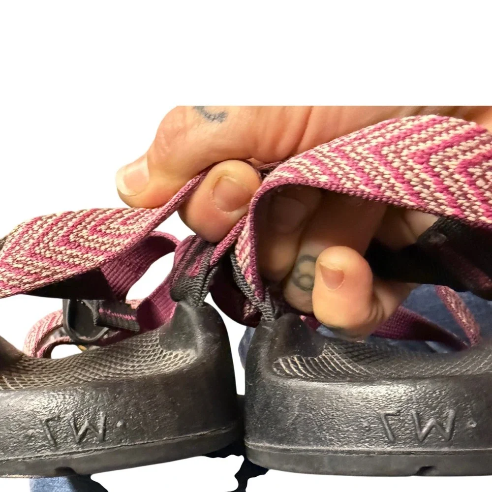 Chaco Z‎ Strap Sandals Women Pink Hiking Outdoor Comfort Size 7